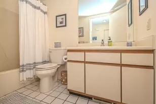 587 Park Pl, Saline, MI 48176 - Photo 25