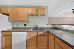 47881 Cardiff Ave, Canton, MI 48188 - Photo 15