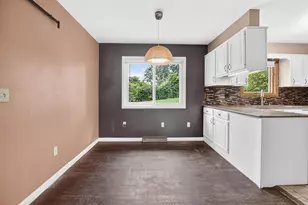 521 Garrison Rd, Battle Creek, MI 49017 - Photo 7