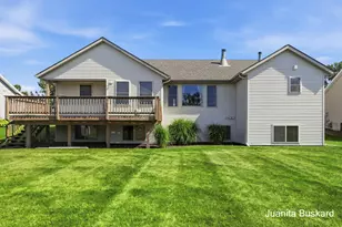 298 Creekside Dr, Coopersville, MI 49404 - Photo 51