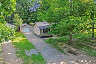 516 W Elm St, Wayland, MI 49348 - Photo 25