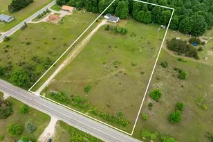 10080 Homestead Rd, Beulah, MI 49617 - Photo 3