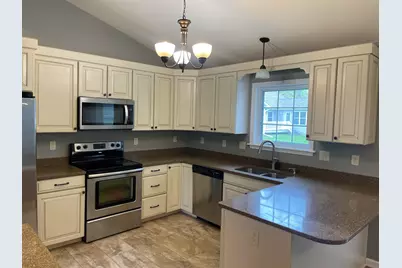113 Beacon Ridge Drive, Battle Creek, MI 49017 - Photo 11