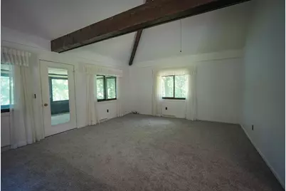 9411 Maple Hill Road, Howard City, MI 49329 - Photo 13