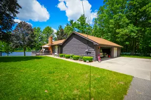 9411 Maple Hill Rd, Howard City, MI 49329 - Photo 5