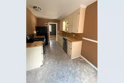2140 NE Coit Avenue NE, Grand Rapids, MI 49505 - Photo 9