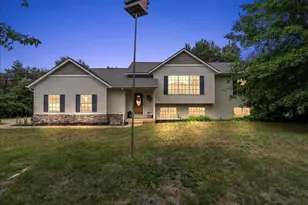 6473 Pine Point Ct, Coopersville, MI 49404 - Photo 1