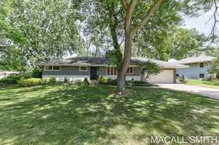 339 Wildwood Dr, Holland, MI 49423 - Photo 47