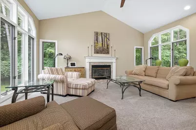 8120 Glenwynd Drive, Kalamazoo, MI 49009 - Photo 7