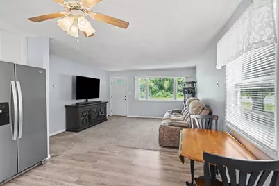 3604 Clinton Way, Jackson, MI 49201 - Photo 7