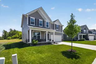 2747 Salt Springs Dr, Saline, MI 48176 - Photo 3