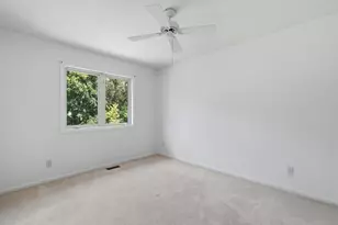 4197 Lake Forest Dr E, Ann Arbor, MI 48108 - Photo 35
