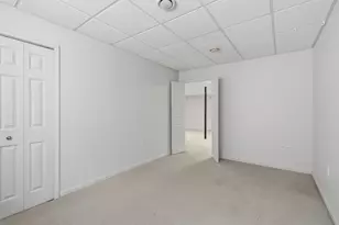 4197 Lake Forest Dr E, Ann Arbor, MI 48108 - Photo 45