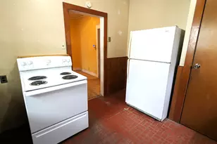 828 Lewis Ave, Saint Joseph, MI 49085 - Photo 7