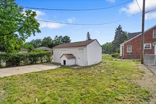19953 Regent Dr, Detroit, MI 48205 - Photo 25