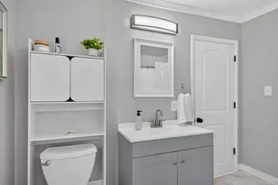 1046 4th St, Jackson, MI 49203 - Photo 27