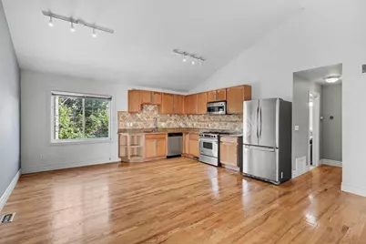 431 E Ferry Street, Detroit, MI 48202 - Photo 7