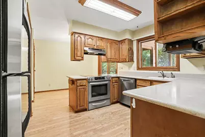 8455 Oakside Street, Portage, MI 49002 - Photo 11