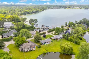 2348 Pine Lake Rd, West Bloomfield, MI 48324 - Photo 43