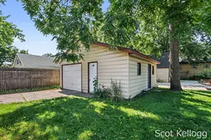 1330-1332 36th Street SW, Wyoming, MI 49509 - Photo 15