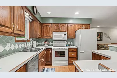 15911 Fendt Farm Drive, Holland, MI 49424 - Photo 9