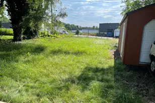 3871 Main St, Benton Harbor, MI 49022 - Photo 3