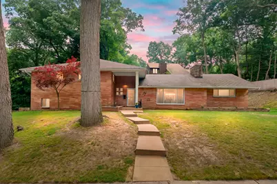 32 Woodmer Lane, Battle Creek, MI 49017 - Photo 1