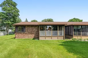 5052 Green Meadow Rd, Kalamazoo, MI 49009 - Photo 19
