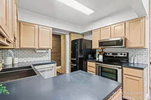 1621 Woodcliff Ave SE, Grand Rapids, MI 49506 - Photo 11