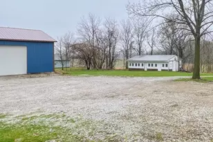 2311 E Glendora Rd, Buchanan, MI 49107 - Photo 21