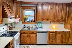 2311 E Glendora Rd, Buchanan, MI 49107 - Photo 7