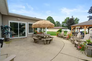 47260 Klett Rd, Paw Paw, MI 49079 - Photo 21