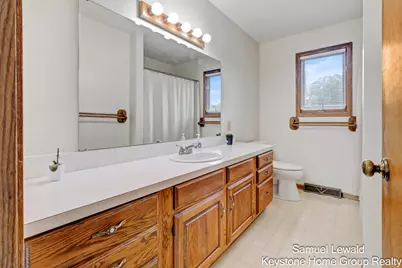 4551 Springmont Drive SE, Grand Rapids, MI 49512 - Photo 29