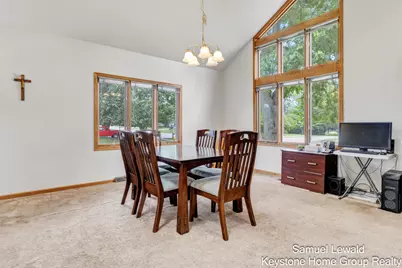 4551 Springmont Drive SE, Grand Rapids, MI 49512 - Photo 15