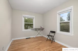 4250 Illinois Ave SW, Wyoming, MI 49509 - Photo 9