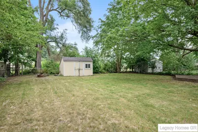 4250 Illinois Avenue SW, Wyoming, MI 49509 - Photo 23