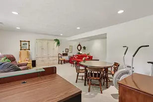 726 Glenvale Dr, Coopersville, MI 49404 - Photo 21