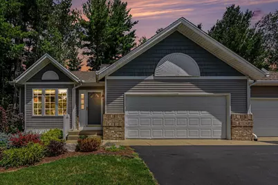 726 Glenvale Drive, Coopersville, MI 49404 - Photo 3