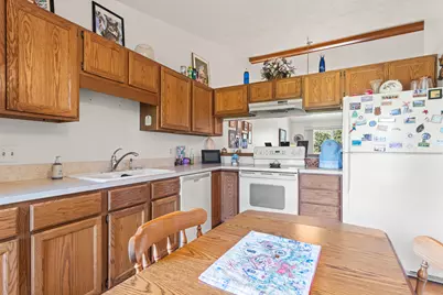 2271 Southgate Drive SE, Kentwood, MI 49508 - Photo 9
