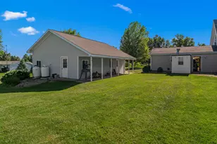 5160 Barker Rd, Jonesville, MI 49250 - Photo 41