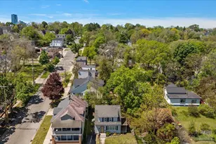 705 Lafayette Ave NE, Grand Rapids, MI 49503 - Photo 31