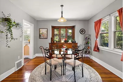 705 Lafayette Avenue NE, Grand Rapids, MI 49503 - Photo 9