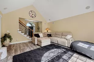 612 Hickory Ridge Dr, Tecumseh, MI 49286 - Photo 5