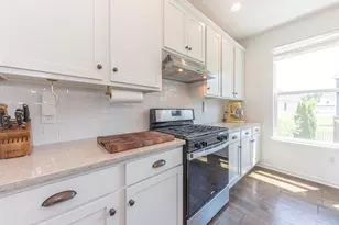 6493 Hawthorne Ave, Ypsilanti, MI 48197 - Photo 29
