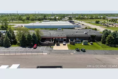 [Address not provided], Holland, MI 49423 - Photo 5