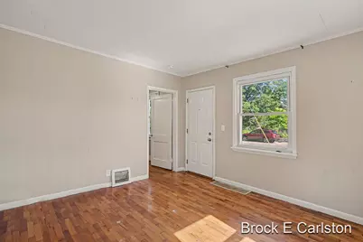 2309 Philo Avenue, Muskegon, MI 49441 - Photo 9