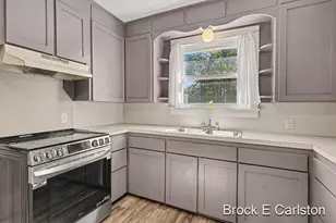 2309 Philo Ave, Muskegon, MI 49441 - Photo 15