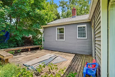 121 N Ridgeway Drive, Battle Creek, MI 49015 - Photo 19