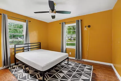 121 N Ridgeway Drive, Battle Creek, MI 49015 - Photo 3