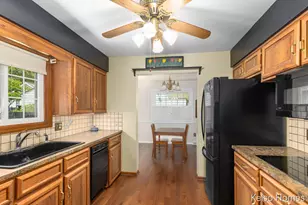 1641 Saginaw Rd SE, Grand Rapids, MI 49506 - Photo 9